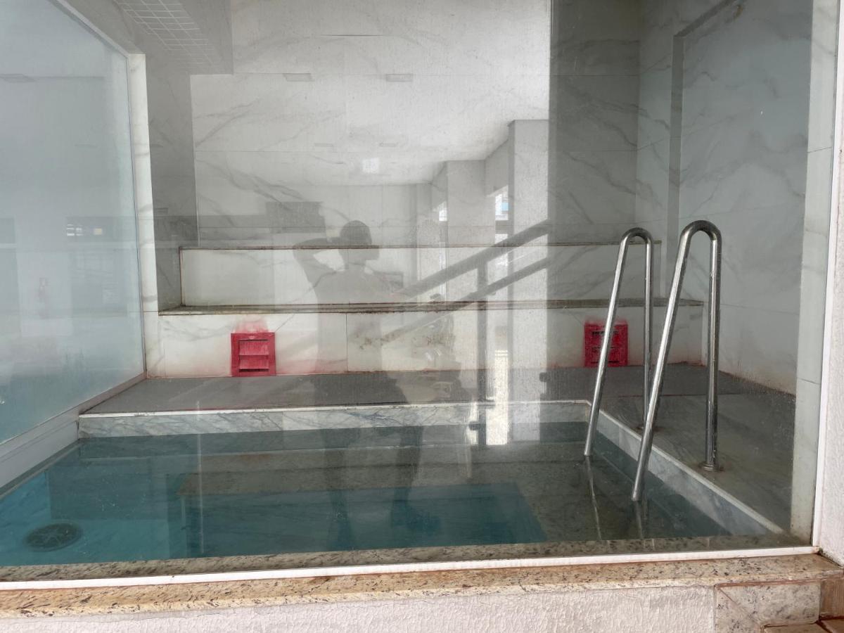 Everest Flat Service Caldas Novas Bagian luar foto